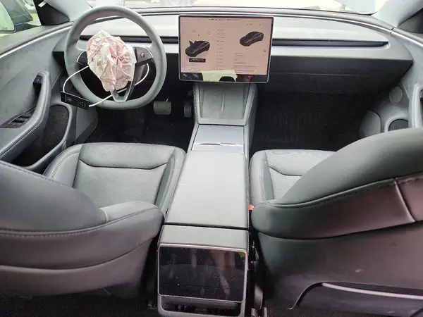5YJ3E1EB5RF799996 2024 TESLA MODEL 3 - Image 8