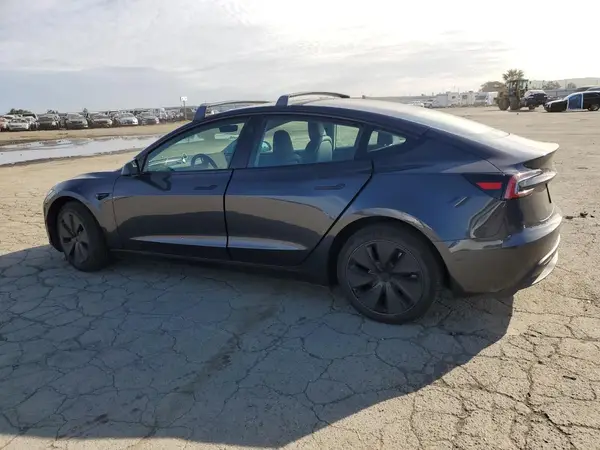 5YJ3E1EB5RF809104 2024 TESLA MODEL 3 - Image 2