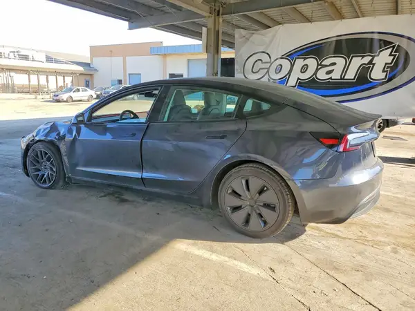 5YJ3E1EB5RF809829 2024 TESLA MODEL 3 - Image 2