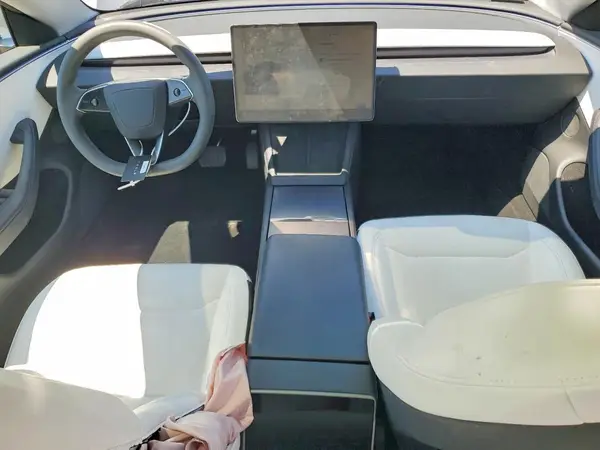 5YJ3E1EB5RF810821 2024 TESLA MODEL 3 - Image 8