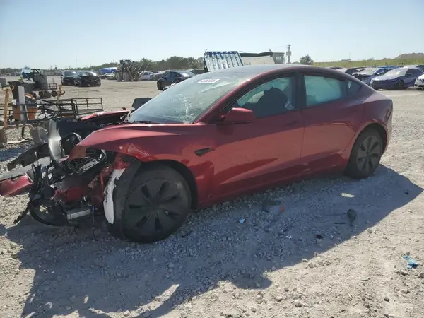 5YJ3E1EB5RF813234 2024 TESLA MODEL 3 - Image 1