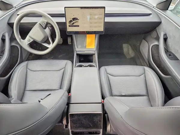 5YJ3E1EB5RF813377 2024 TESLA MODEL 3 - Image 8