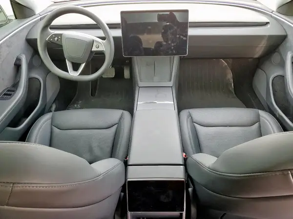 5YJ3E1EB5RF814626 2024 TESLA MODEL 3 - Image 8
