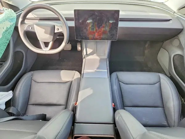 5YJ3E1EB5RF818403 2024 TESLA MODEL 3 - Image 8