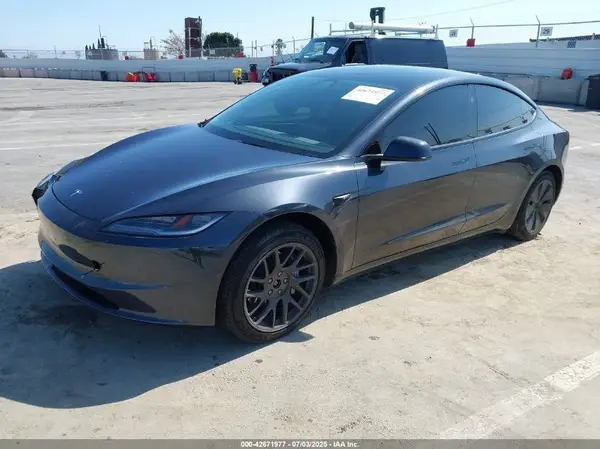 5YJ3E1EB5RF821091 2024 TESLA MODEL 3 - Image 2