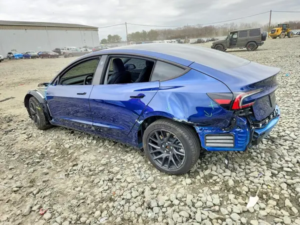 5YJ3E1EB5RF821852 2024 TESLA MODEL 3 - Image 2