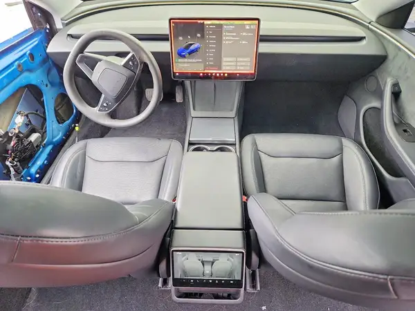 5YJ3E1EB5RF821852 2024 TESLA MODEL 3 - Image 8