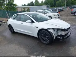 5YJ3E1EB5RF826792 2024 TESLA MODEL 3