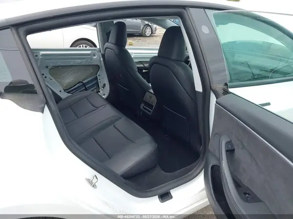 5YJ3E1EB5RF826792 2024 TESLA MODEL 3 - Image 8