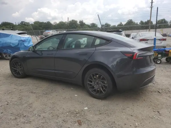 5YJ3E1EB5RF829725 2024 TESLA MODEL 3 - Image 2
