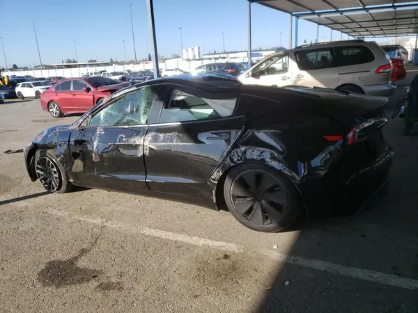 5YJ3E1EB5RF834102 2024 TESLA MODEL 3 - Image 2