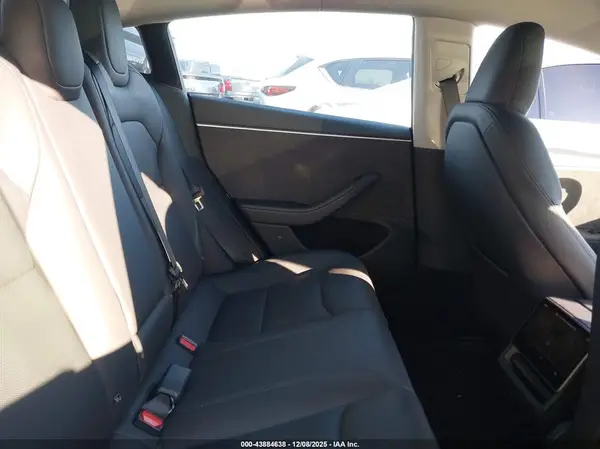 5YJ3E1EB5RF841731 2024 TESLA MODEL 3 - Image 8