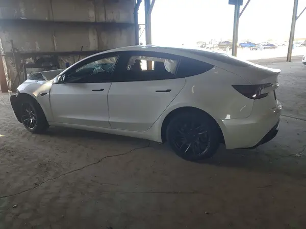 5YJ3E1EB5RF849599 2024 TESLA MODEL 3 - Image 2