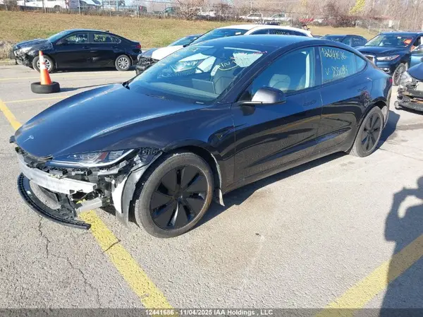 5YJ3E1EB5RF855094 2024 TESLA MODEL 3 - Image 2