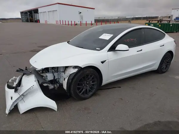 5YJ3E1EB5RF855161 2024 TESLA MODEL 3 - Image 2