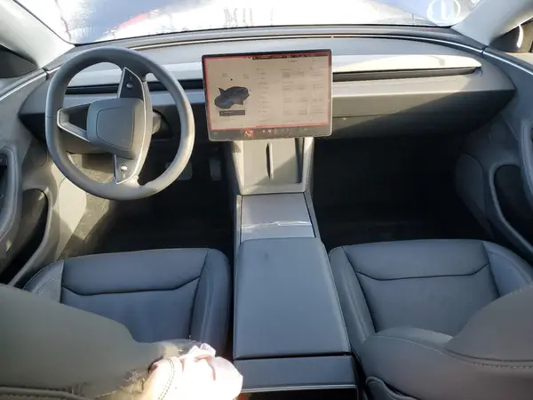 5YJ3E1EB5SF873925 2025 TESLA MODEL 3 - Image 8
