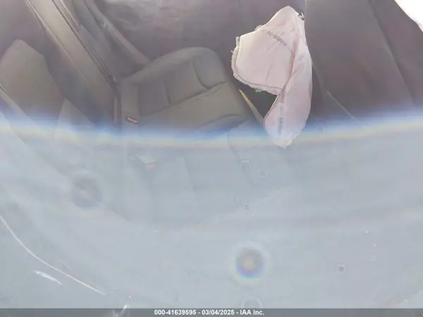 5YJ3E1EB5SF877778 2025 TESLA MODEL 3 - Image 8