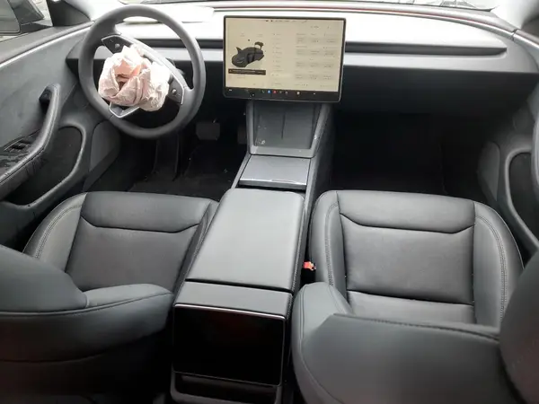 5YJ3E1EB5SF886741 2025 TESLA MODEL 3 - Image 8