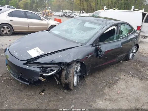 5YJ3E1EB5SF897979 2025 TESLA MODEL 3 - Image 2