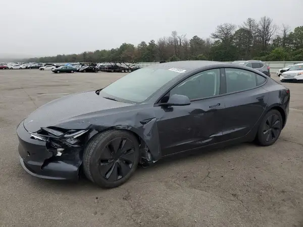 5YJ3E1EB5SF911265 2025 TESLA MODEL 3 - Image 1