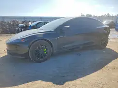 5YJ3E1EB5SF939664 2025 TESLA MODEL 3