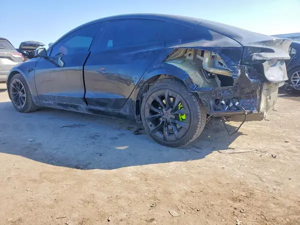 5YJ3E1EB5SF939664 2025 TESLA MODEL 3 - Image 2