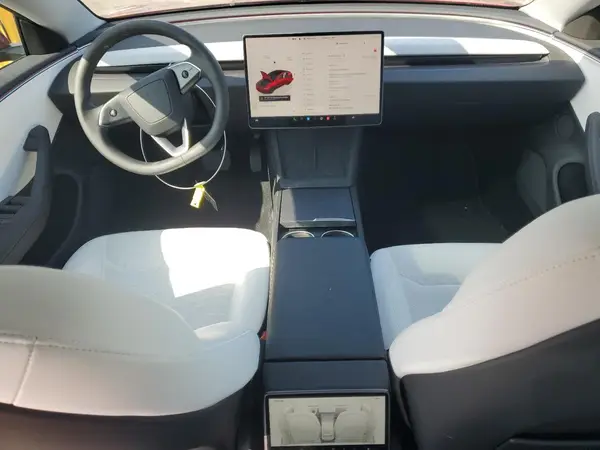 5YJ3E1EB5SF953838 2025 TESLA MODEL 3 - Image 8