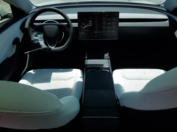 5YJ3E1EB5SF968629 2025 TESLA MODEL 3 - Image 8