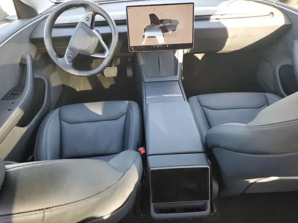 5YJ3E1EB5SF977766 2025 TESLA MODEL 3 - Image 8