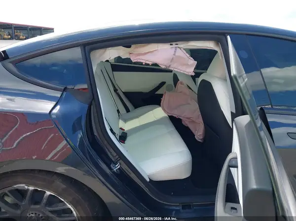 5YJ3E1EB5TF156118 2026 TESLA MODEL 3 - Image 8