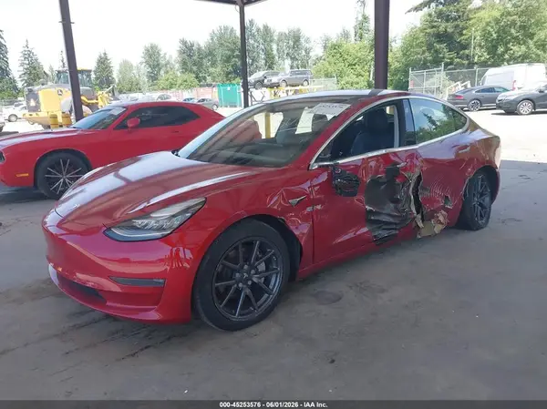 5YJ3E1EB6JF055098 2018 TESLA MODEL 3 - Image 2