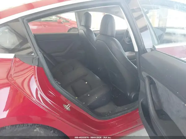 5YJ3E1EB6JF055098 2018 TESLA MODEL 3 - Image 8