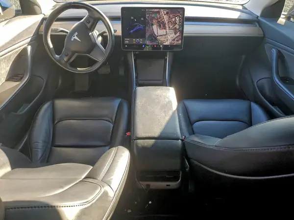 5YJ3E1EB6JF063668 2018 TESLA MODEL 3 - Image 8