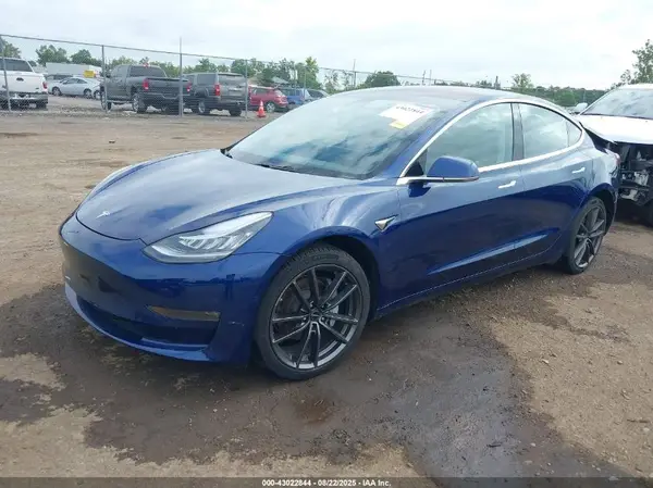 5YJ3E1EB6JF063749 2018 TESLA MODEL 3 - Image 2