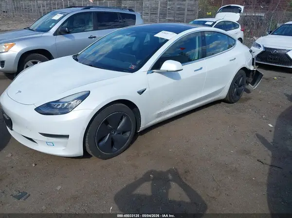 5YJ3E1EB6JF066814 2018 TESLA MODEL 3 - Image 2
