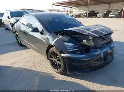 5YJ3E1EB6JF067378 2018 TESLA MODEL 3
