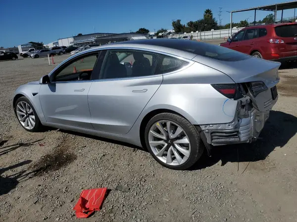 5YJ3E1EB6JF069311 2018 TESLA MODEL 3 - Image 2