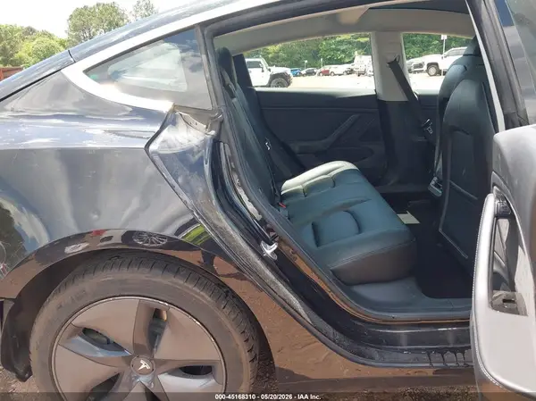 5YJ3E1EB6JF070569 2018 TESLA MODEL 3 - Image 8