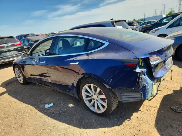 5YJ3E1EB6JF072225 2018 TESLA MODEL 3 - Image 2