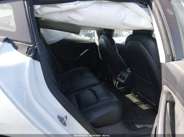 5YJ3E1EB6JF072757 2018 TESLA MODEL 3 - Image 8