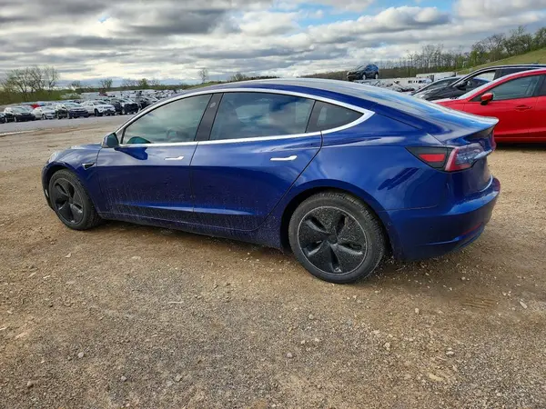 5YJ3E1EB6JF073598 2018 TESLA MODEL 3 - Image 2