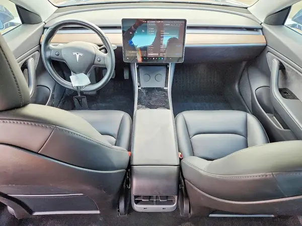 5YJ3E1EB6JF073598 2018 TESLA MODEL 3 - Image 8