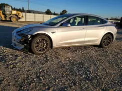 5YJ3E1EB6JF074833 2018 TESLA MODEL 3