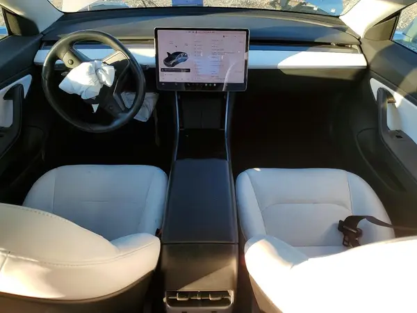 5YJ3E1EB6JF074833 2018 TESLA MODEL 3 - Image 8