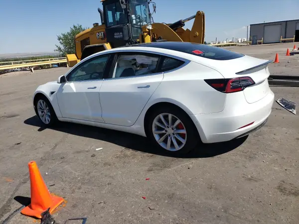 5YJ3E1EB6JF081801 2018 TESLA MODEL 3 - Image 2