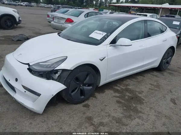 5YJ3E1EB6JF085377 2018 TESLA MODEL 3 - Image 2