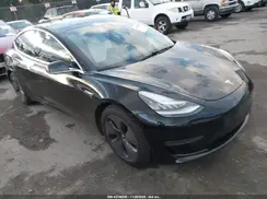5YJ3E1EB6JF085444 2018 TESLA MODEL 3