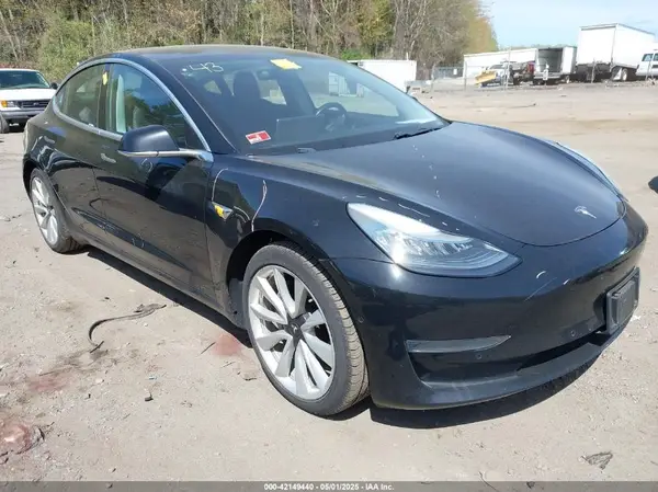 5YJ3E1EB6JF086612 2018 TESLA MODEL 3 - Image 1