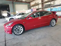 5YJ3E1EB6JF088098 2018 TESLA MODEL 3