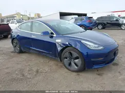 5YJ3E1EB6JF090238 2018 TESLA MODEL 3